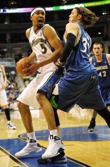 队友之间的 队友之间的